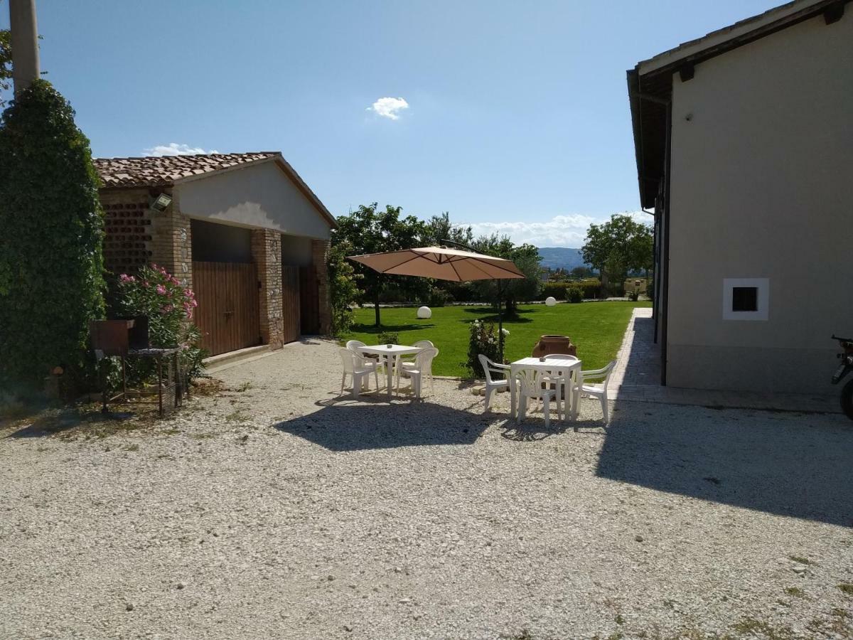 Podere Le Volte Degli Angeli Spello Exterior foto
